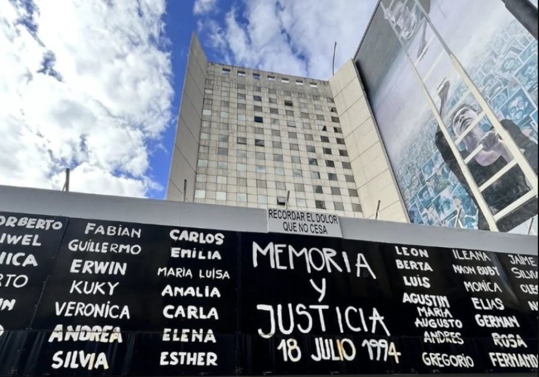 Causa AMIA: Rafecas procesó a ocho iraníes y libaneses por el atentado