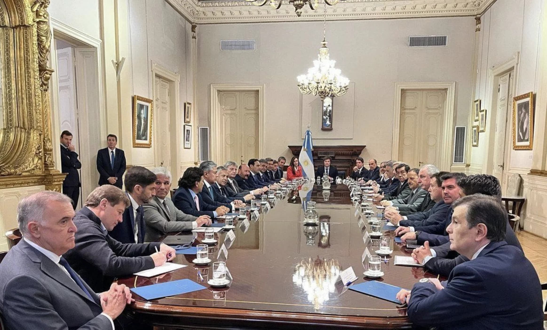 Reforma electoral: Milei arranca un cierre de año de negociaciones con los gobernadores