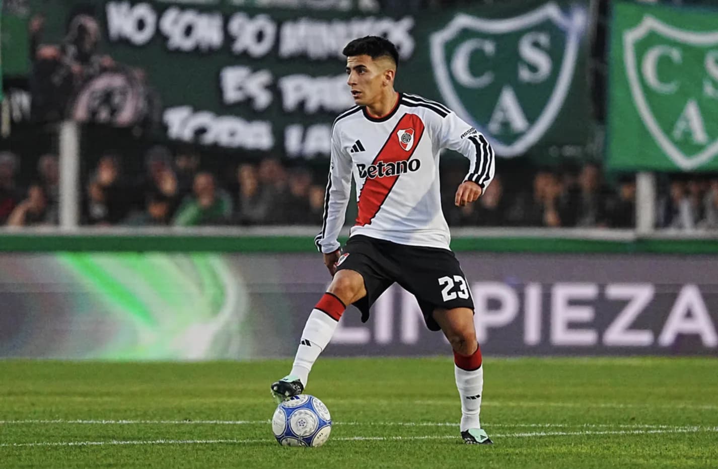 River ya no puede ser campeón de la tabla anual en Boca, tras el empate con Sarmiento
