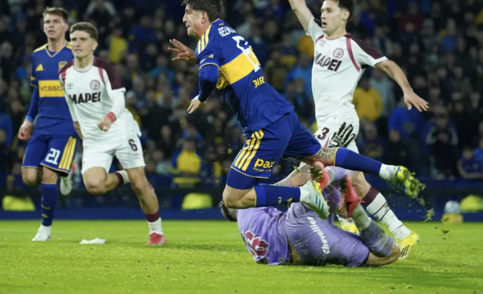 Boca le ganó a Lanús 1-0 en el último suspiro y sube en la tabla