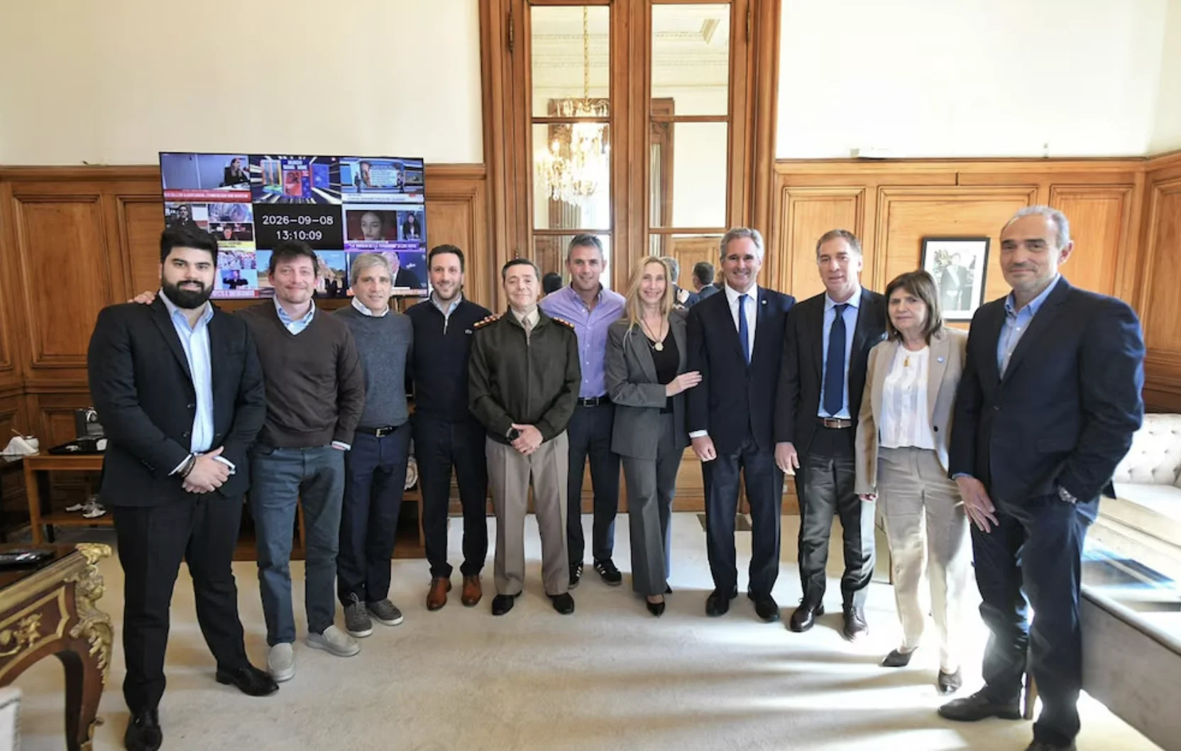 Malvinas: la mesa política del Gobierno afina las medidas con Quirno y el ministro de Defensa