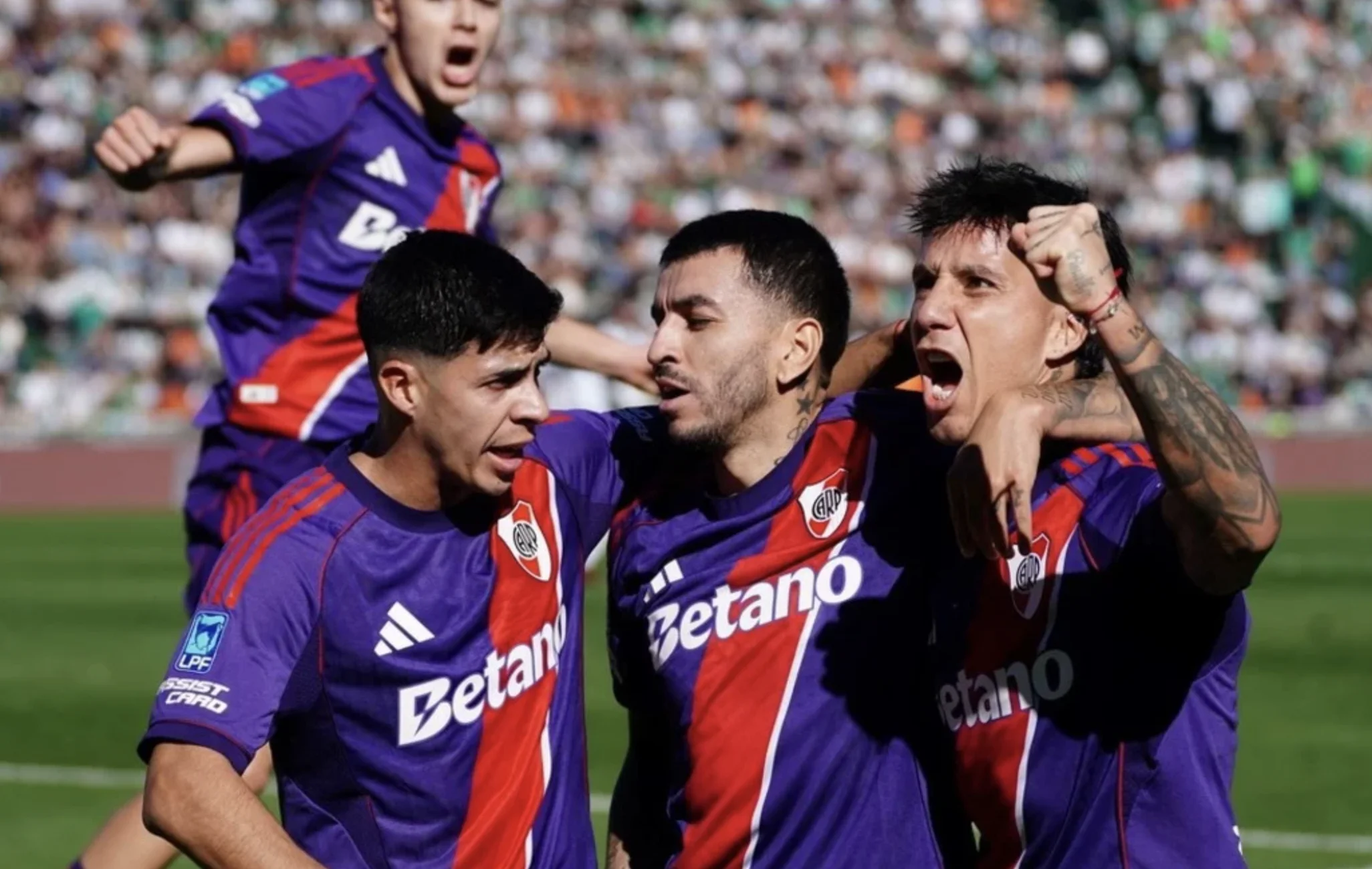 Ponzio debutó con victoria: River venció a Banfield 3-2 por el Clausura