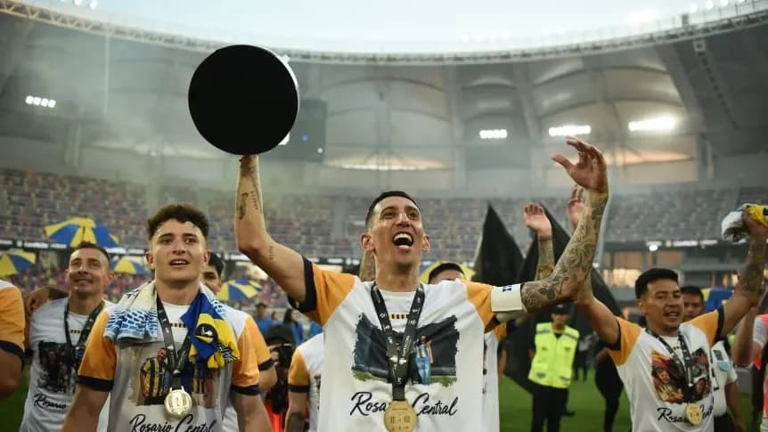 Rosario Central venció 3-1 a Estudiantes y ganó la Supercopa Internacional en un final escandaloso
