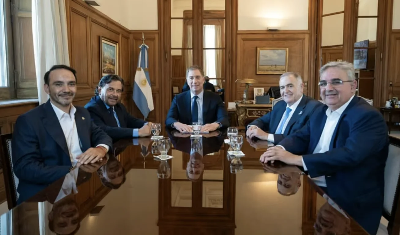 Reforma electoral: Santilli se mostró con cuatro gobernadores aliados