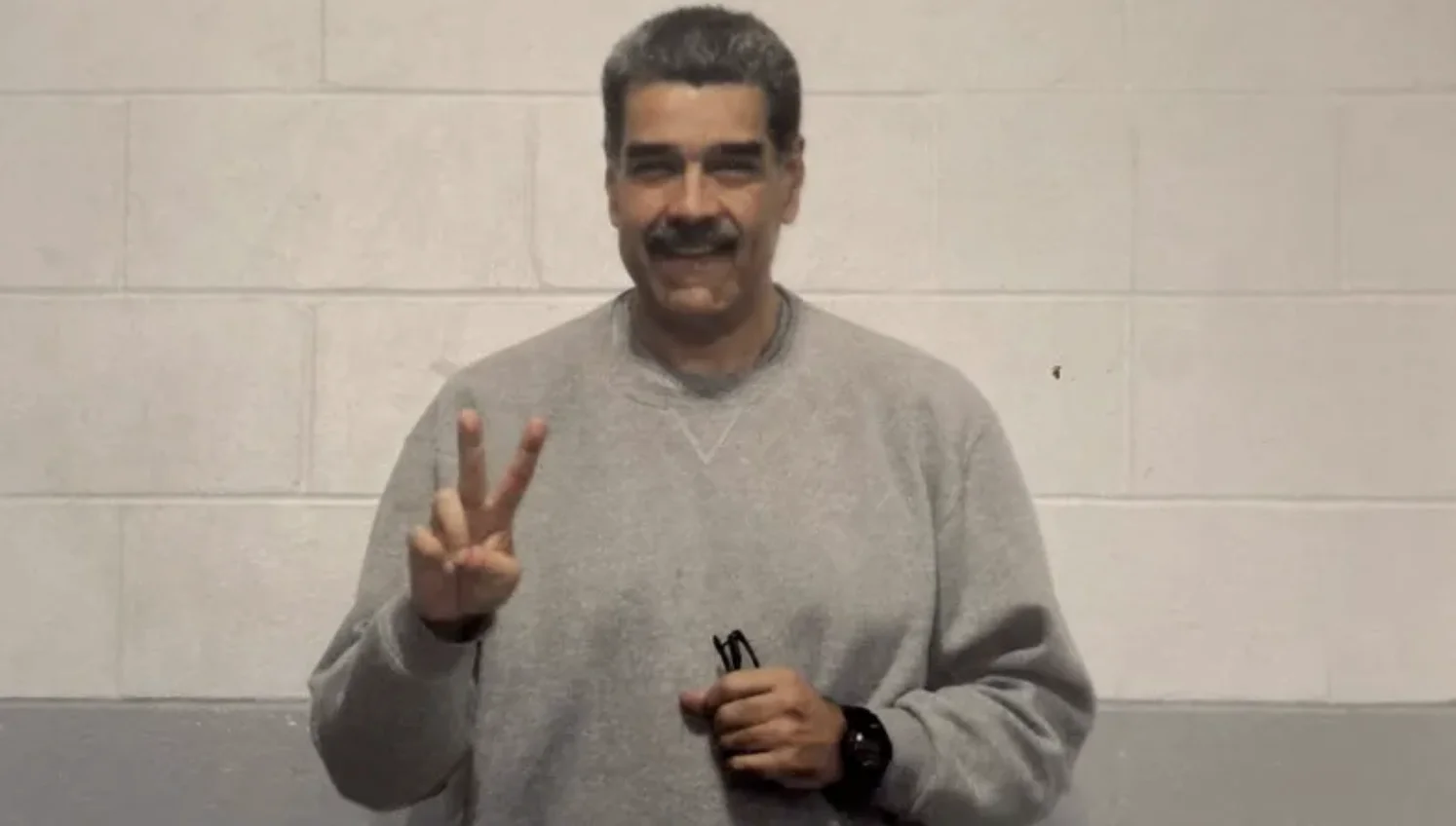Nicolás Maduro reaparece desde la cárcel en Nueva York con fotos