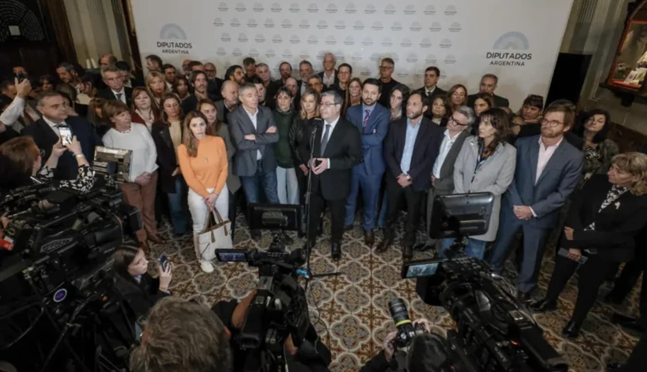 La oposición en Diputados logró los votos para debatir proyectos sobre endeudamiento familiar y discapacidad